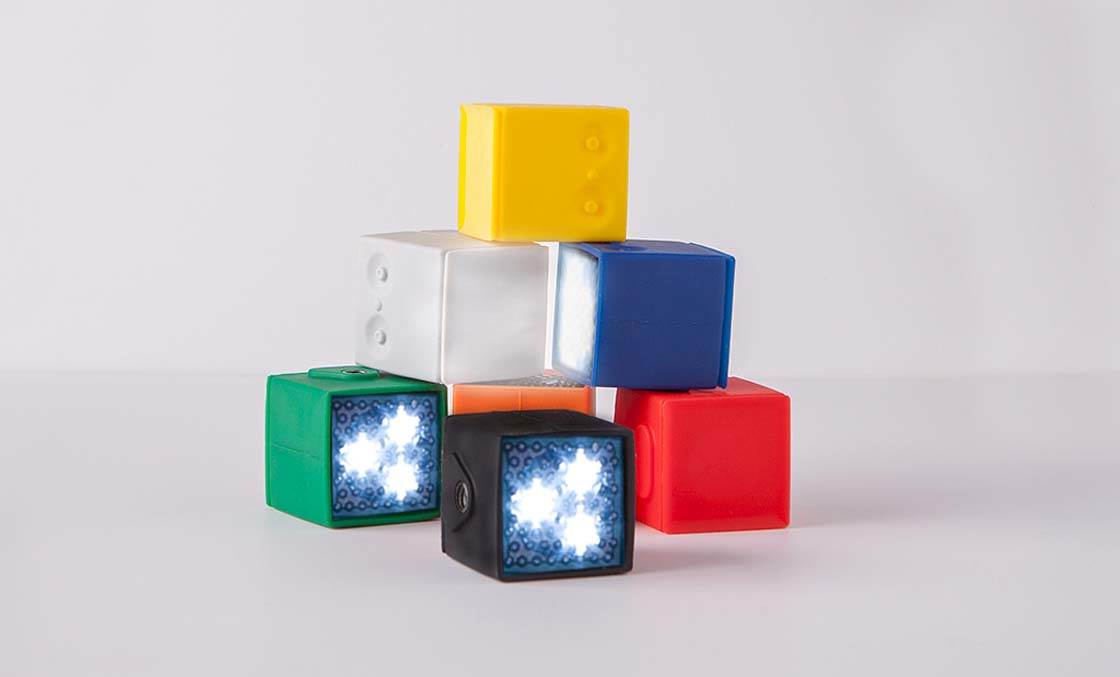 iPhone Lume Cube Light 12