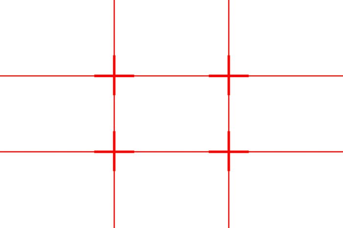 Красная сетка, показывающая правило третей (две горизонтальные и две вертикальные линии)