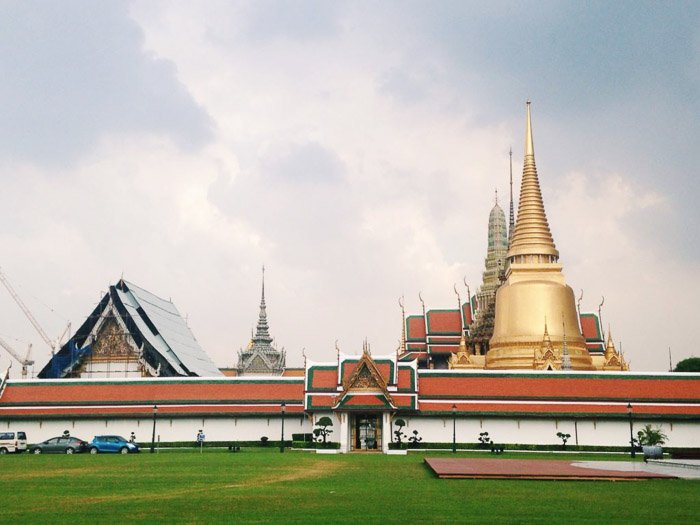 Архитектурная фотография экстерьера храма, обработанная в VSCOcam с пресетом c1. Советы Instagram для фотографии в социальных сетях. 