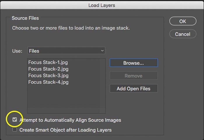 Скриншот загрузки последовательности изображений в стек в Photoshop с автоматическим выравниванием.