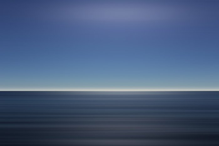 A long exposure minimal seascape shot