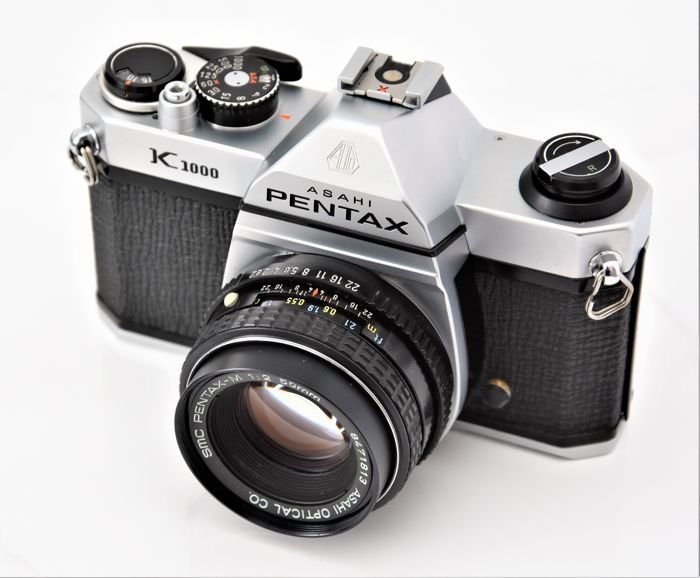 изображение 35-мм пленочной камеры Pentax K1000