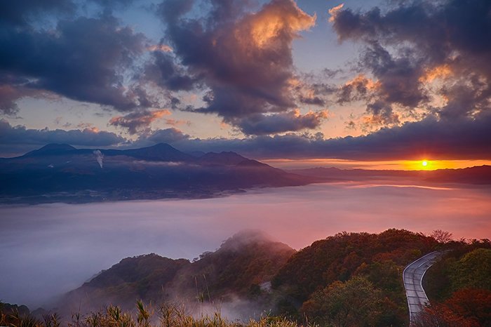 Впечатляющий вулкан Асо на Кюсю - фотографии Японии