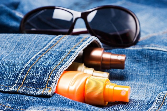 lifestyle product photography of sunscreen