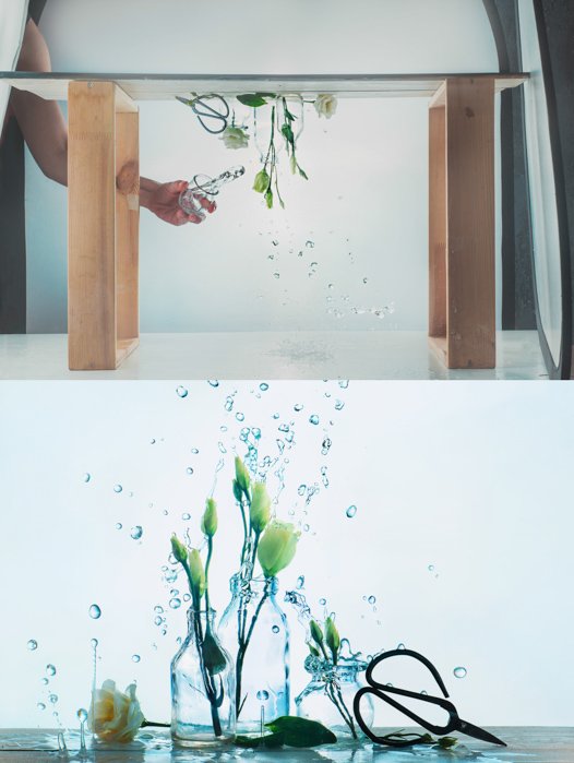 Креативный диптих натюрморт из цветов в стеклянных бутылках с брызгами воды, и установочное фото - идеи весенних фотографий