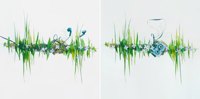 Крутой натюрморт с травой, наушниками и кассетой - идеи для весенней фотографии