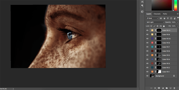 Скриншот, показывающий, как раскрасить черно-белые фотографии в Photoshop - цвета