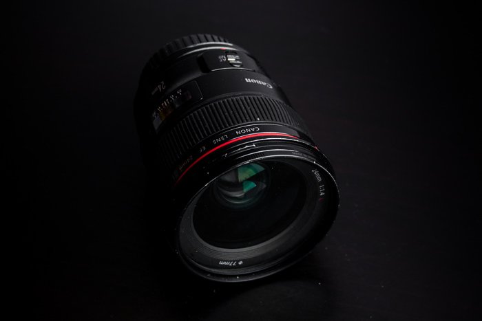 EF 24mm f/1.4L II USM lens