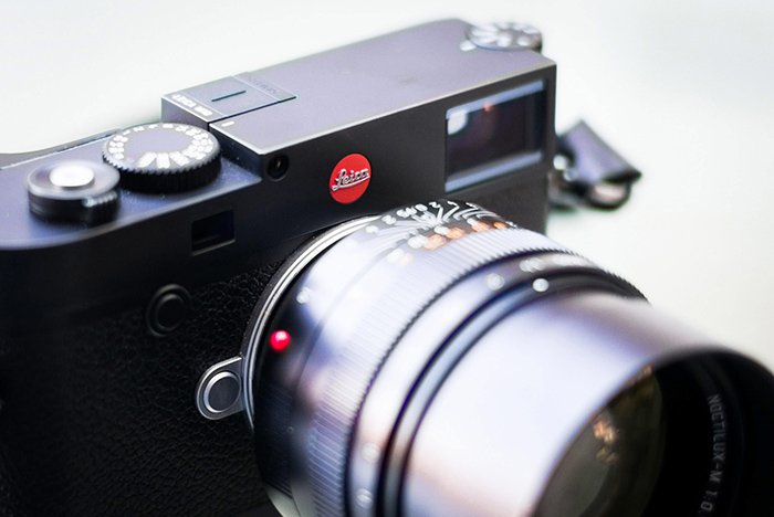 Leica M10 with 50mm Noctilux close up