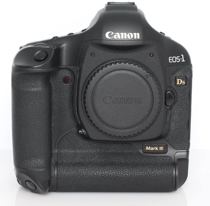 изображение корпуса камеры Canon EOS 1D X Mark III (2)