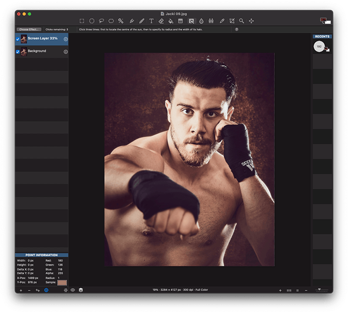 Портрет боксера Джека Шепарда, отредактированный на морском берегу