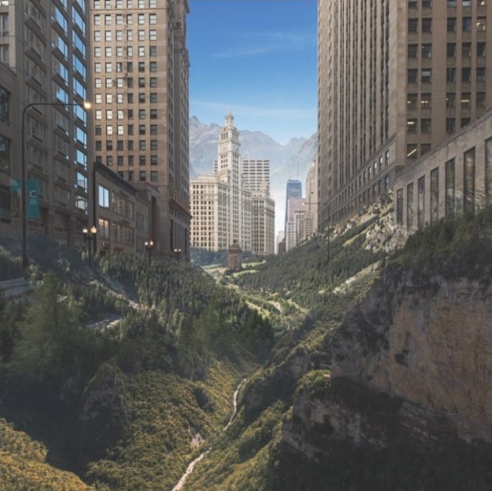 Составное изображение горной местности внутри городского пейзажа
