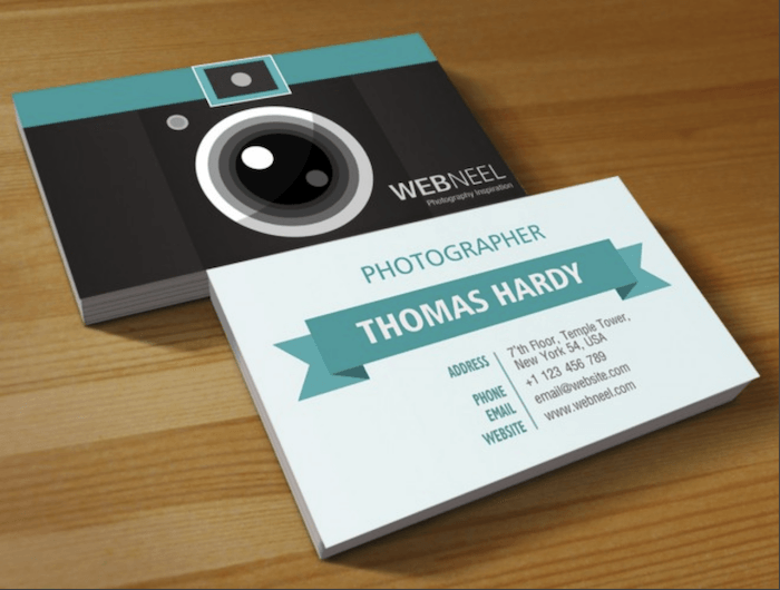 графический дизайн камеры на визитной карточке для фотографов