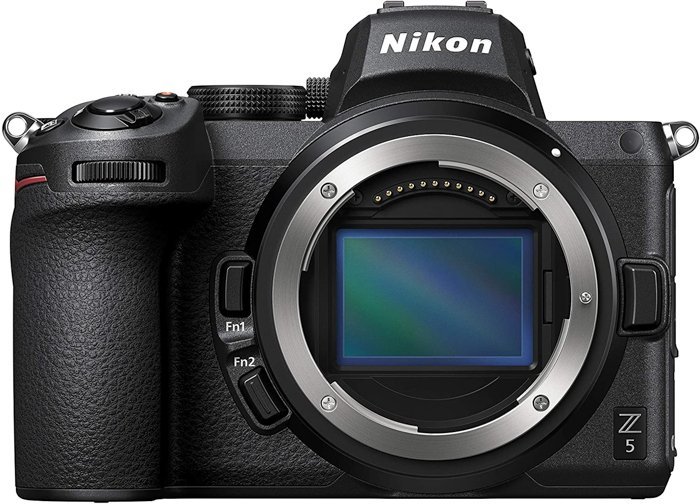 Фотография корпуса беззеркальной камеры Z 5 Nikon